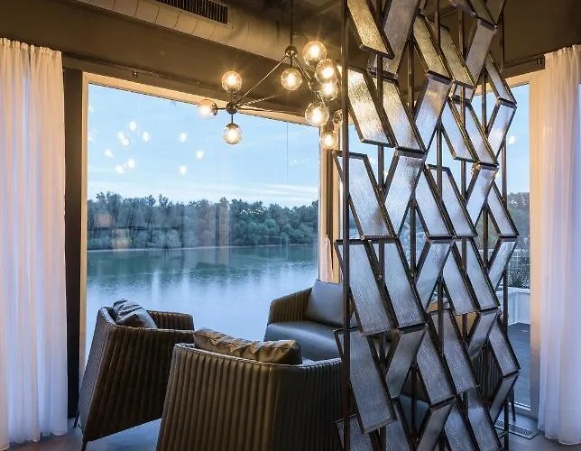 Joy 5 & Szálloda 4*