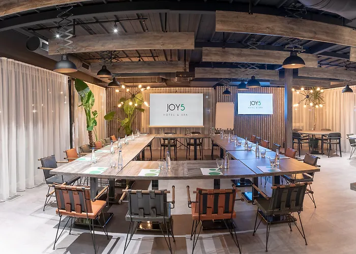 Joy 5 & Szálloda 4*