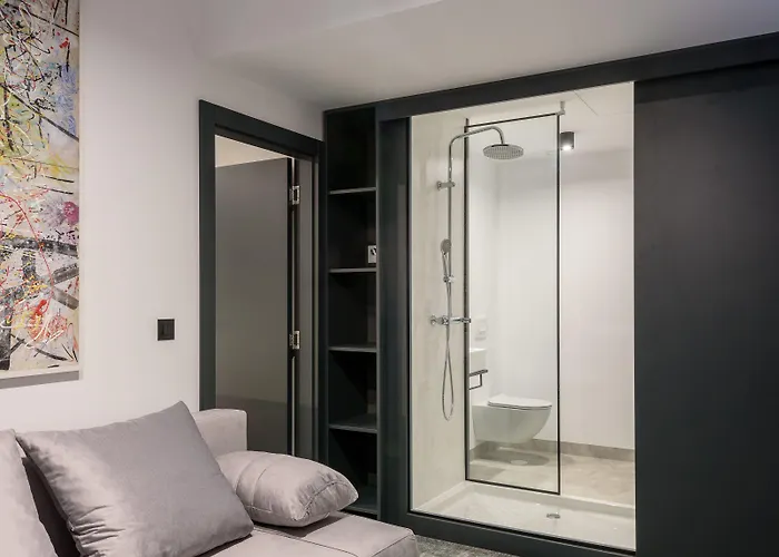 Ξενοδοχείο Joy 5 &